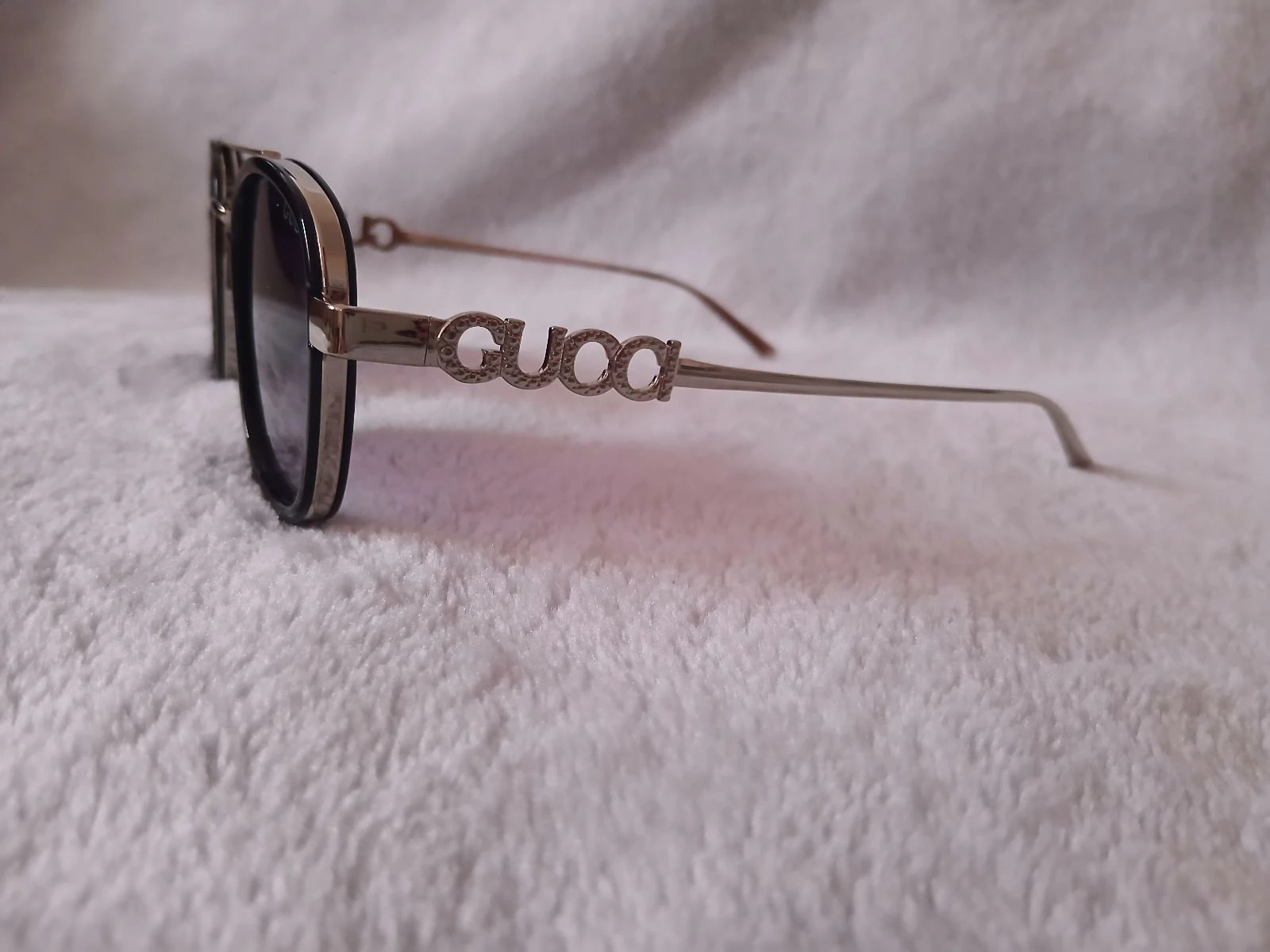 Sunglasses – photo 2